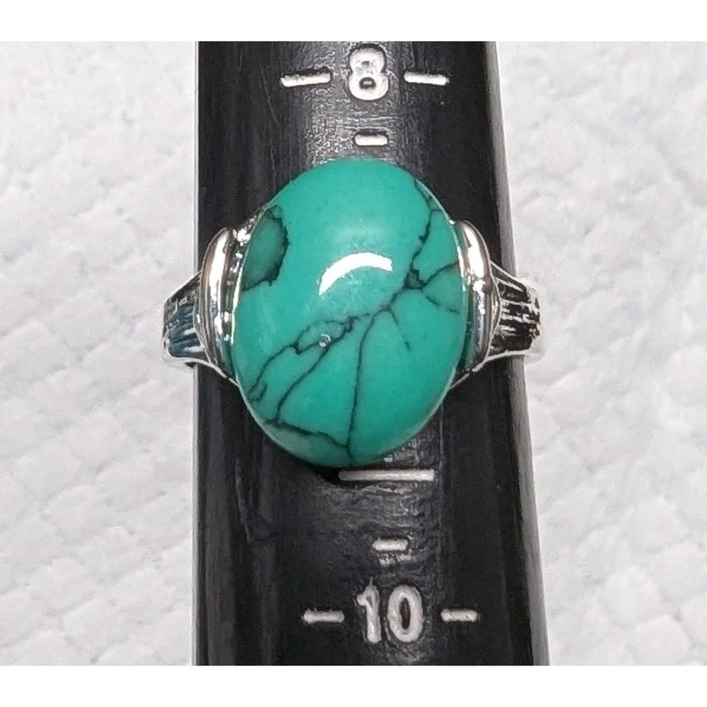 Silver Tone Ring Size 9 Aqua Blue Teal Oval Stone Fashion Costume Jewelry New